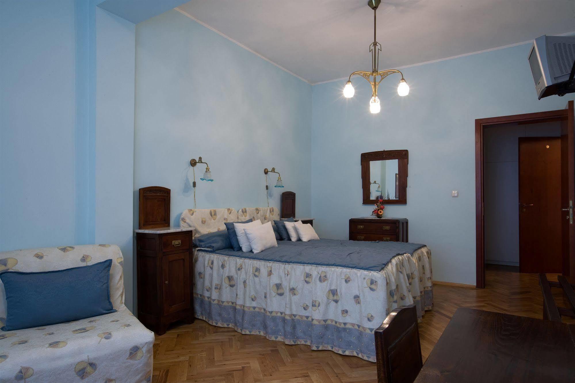 Casa Ferrari Bed & Breakfast 소피아 외부 사진