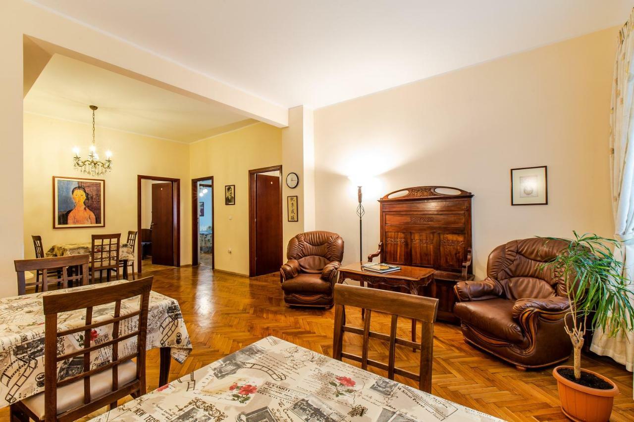 Casa Ferrari Bed & Breakfast 소피아 외부 사진